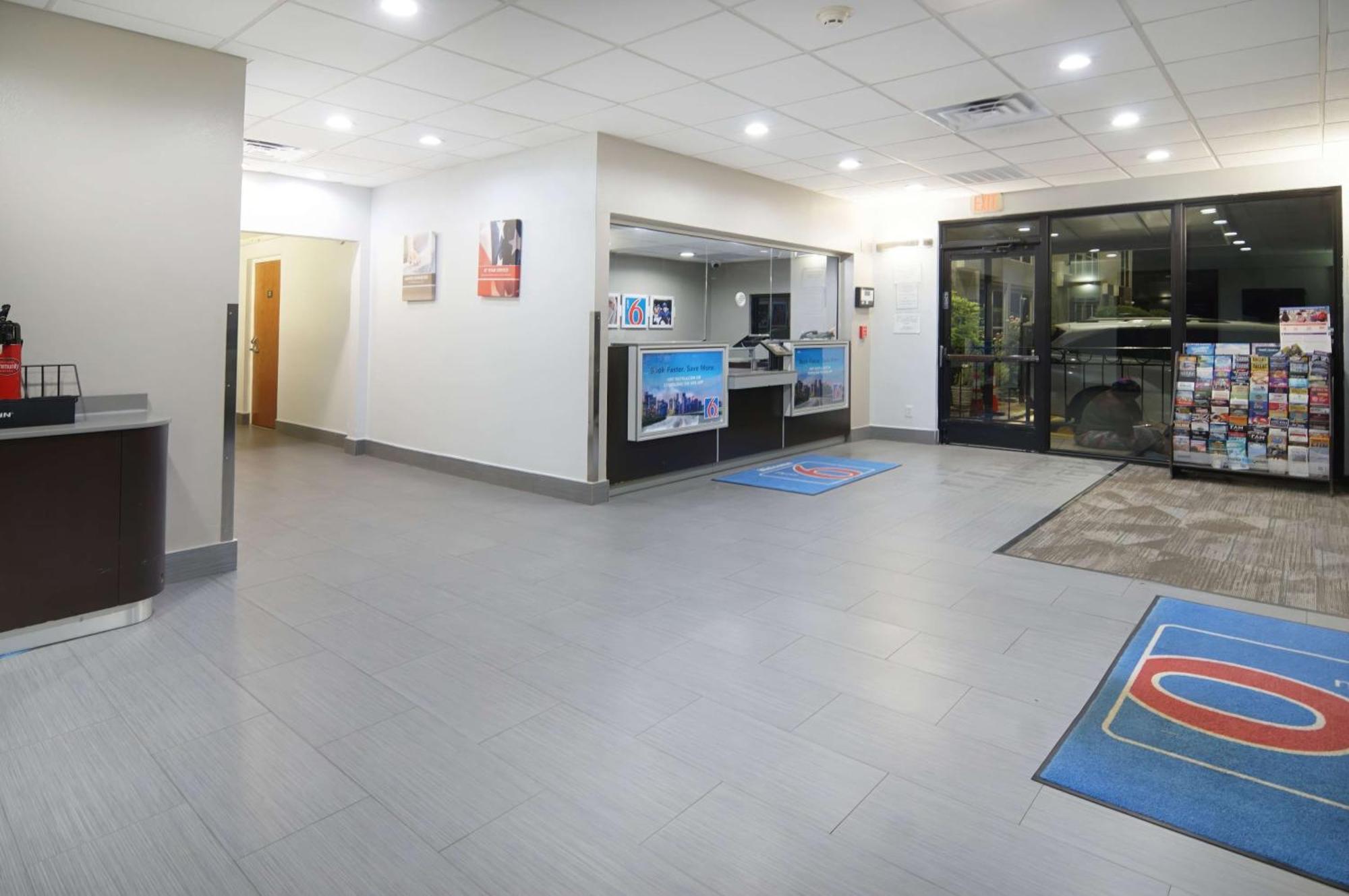 Motel 6-Fort Worth, Tx - Downtown East Экстерьер фото